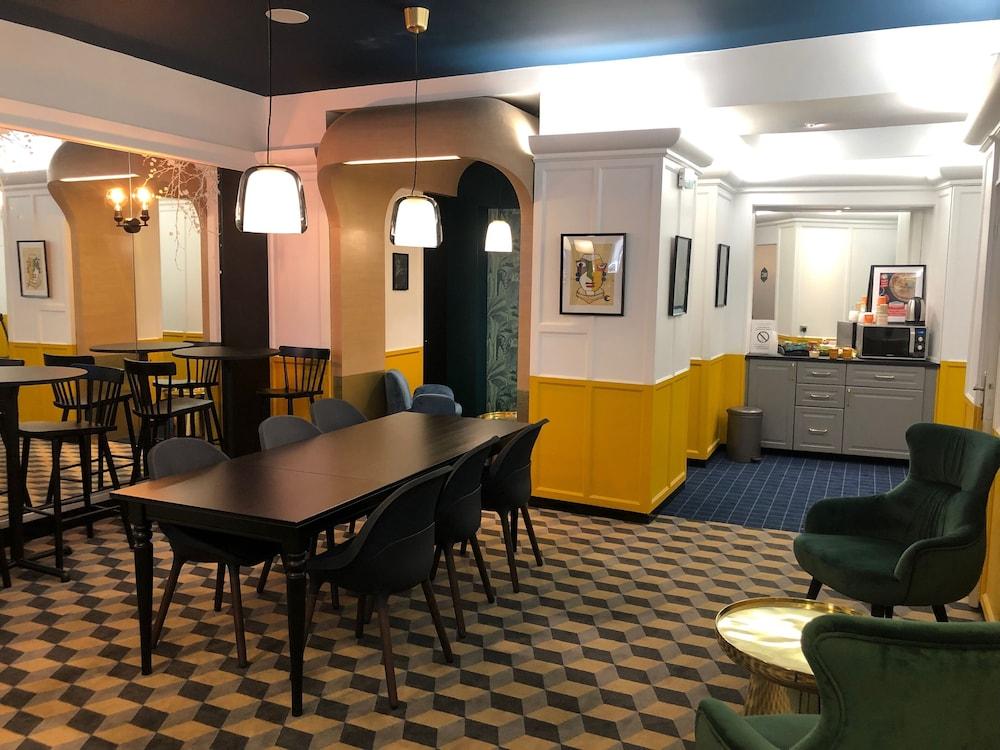Hotel Ibis Styles Paris Cadet Lafayette Esterno foto