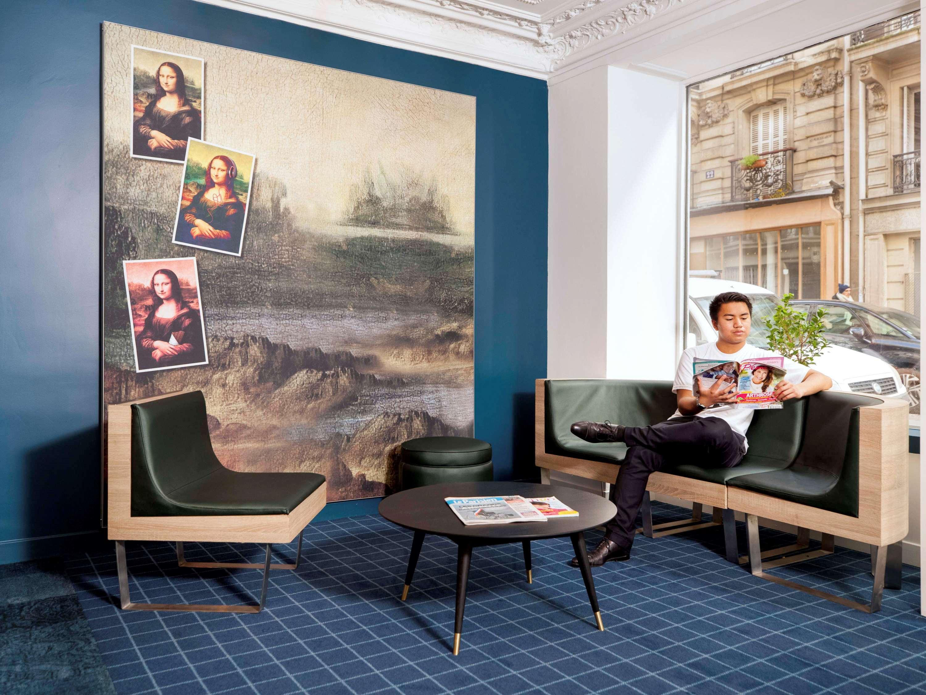 Hotel Ibis Styles Paris Cadet Lafayette Esterno foto