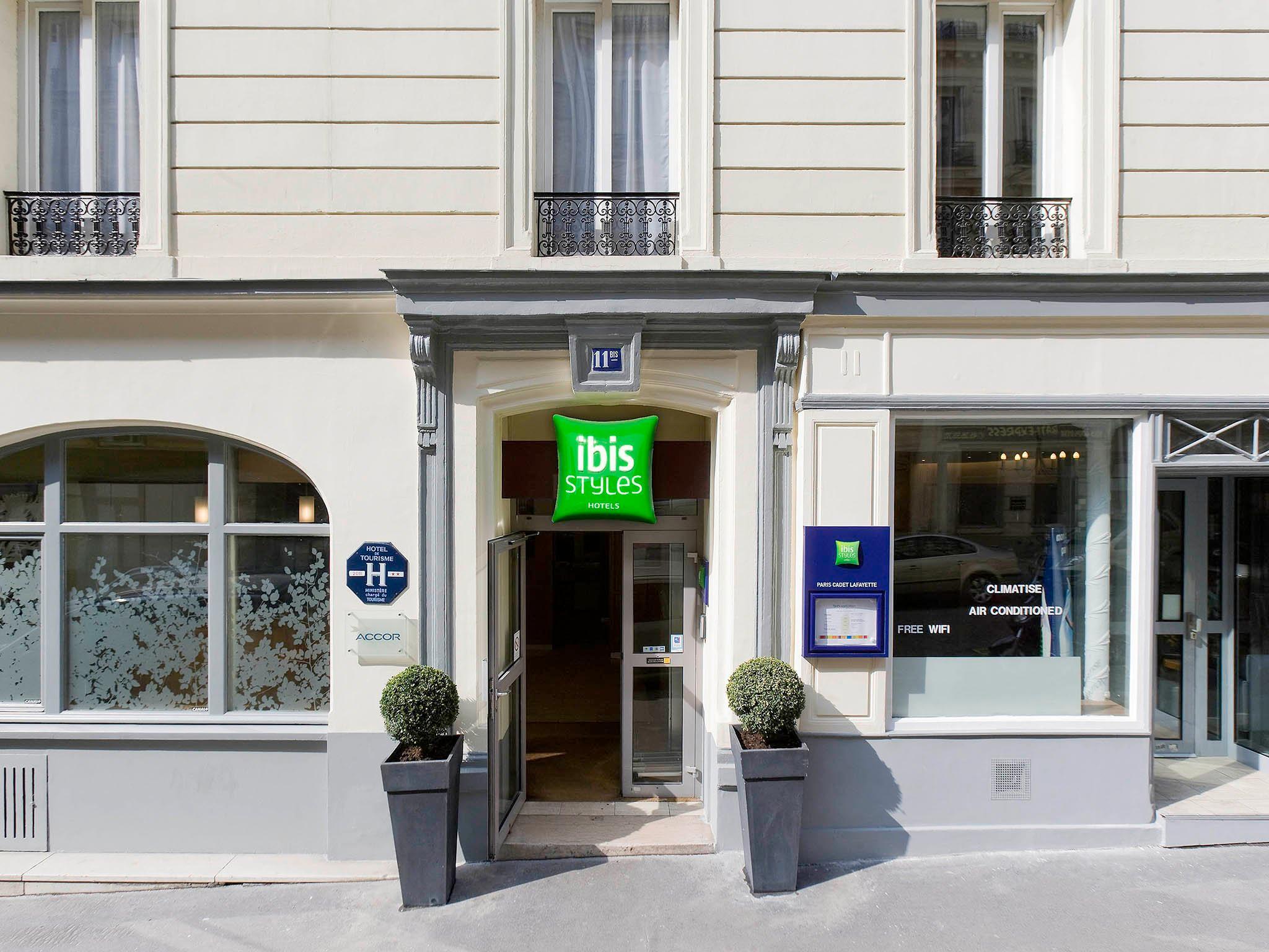 Hotel Ibis Styles Paris Cadet Lafayette Esterno foto