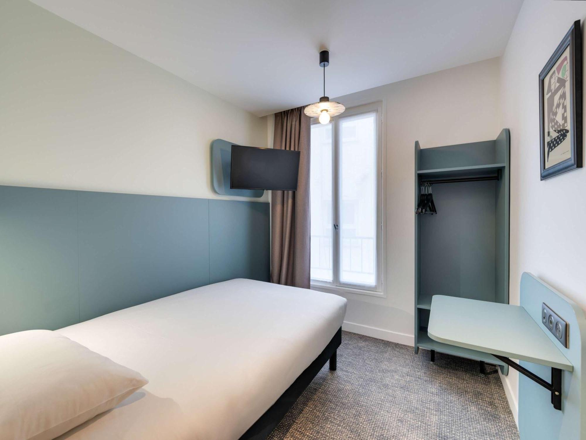 Hotel Ibis Styles Paris Cadet Lafayette Esterno foto